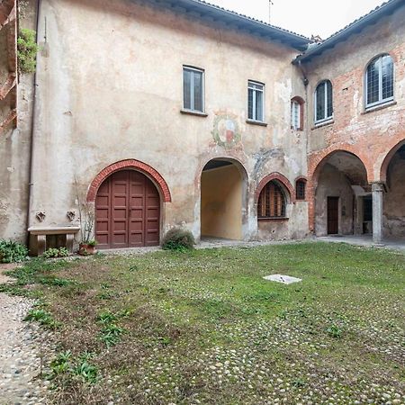 شقة House Of Foscolo - Palazzo Cornazzani - By Host4U بافيا المظهر الخارجي الصورة